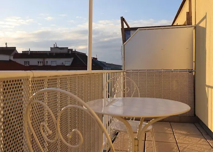 Apartmán Brilliant View Balcony Home, Modern, Stylish And Optional Parking *