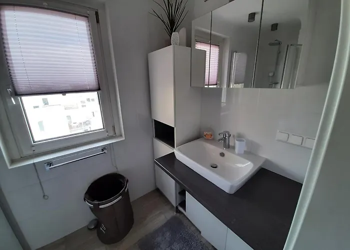 Brilliant View Balcony Home, Modern, Stylish And Optional Parking * Vídeň