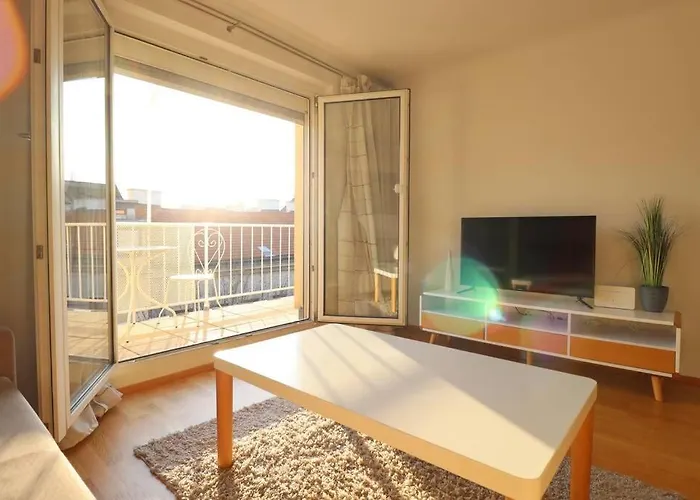 Brilliant View Balcony Home, Modern, Stylish And Optional Parking Apartmán Vídeň