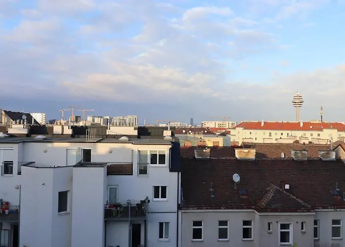 Brilliant View Balcony Home, Modern, Stylish And Optional Parking *