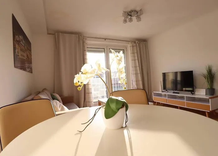 Brilliant View Balcony Home, Modern, Stylish And Optional Parking *